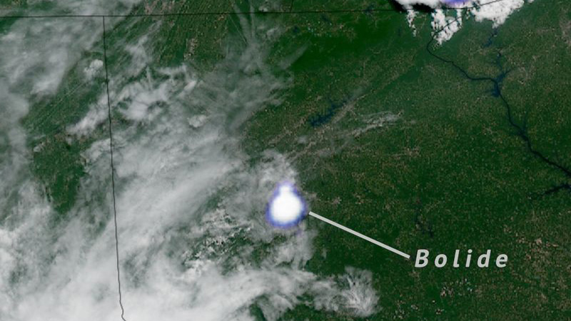 Fireball Passes Over Southeastern United States